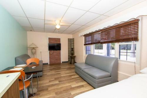 Apartamento Downtown Clearwater With Pool Parking And Golf