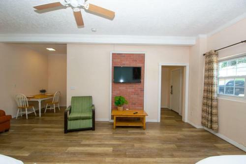Apartamento Beach Side Studio With Pool Golf And Parking