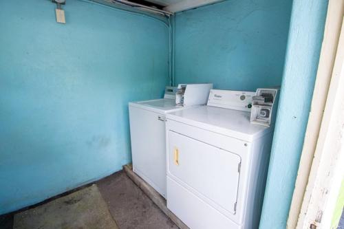 Apartamento Beach Side Studio With Pool Golf And Parking