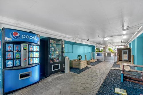 Destin West Bayside Sandpiper #305- Licensed To Chill