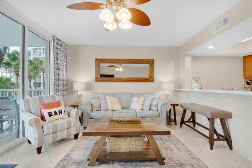 Destin West Bayside Sandpiper #305- Licensed To Chill