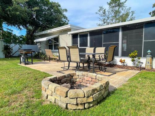 Tropical Escape Close To Top Fl Beaches!