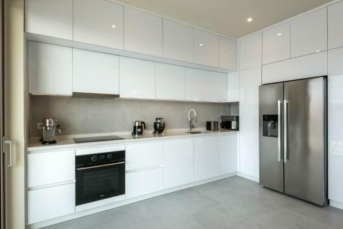 Luxury Villa Oxygen In Sfinari With Sunset Views