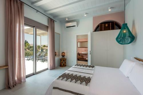 Luxury Villa Oxygen In Sfinari With Sunset Views