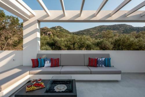 Luxury Villa Oxygen In Sfinari With Sunset Views