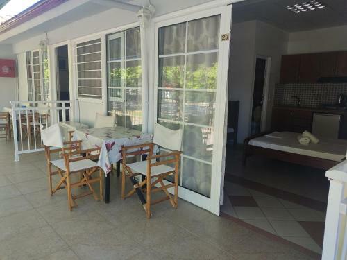 Hotel El Greco And Apartments