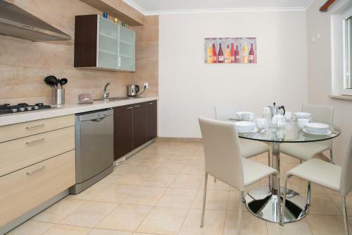 Townhouse, Pool, Tennis, Close - Praia Da Rocha