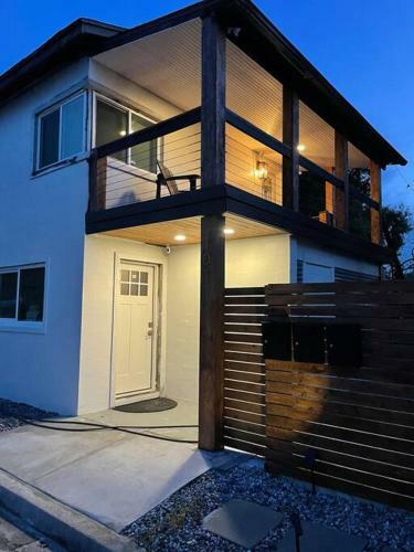Apartamento Newly Renovated Luxury Apt + Steps Away From River