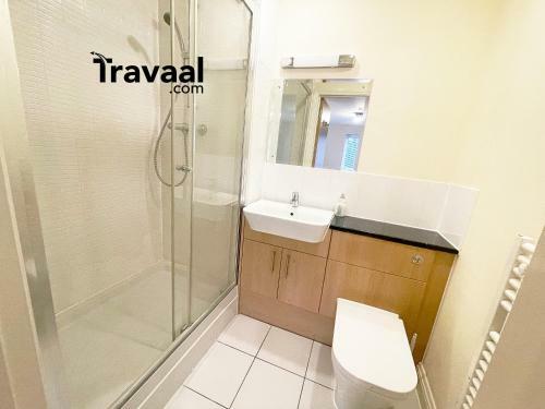 Travaal.�om - 2 Bed Serviced Apartment Farnborough