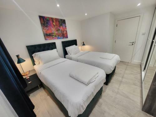 Lovely 4 Bedroom Centrally Located Apartment