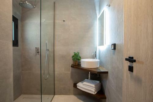 Seascape Villa Lithos
