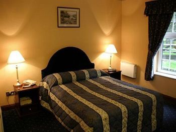 Ty Newydd Country Hotel