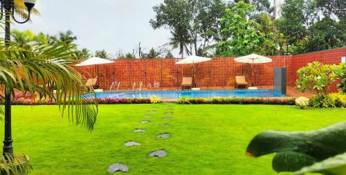 Surendra Trident Hotel