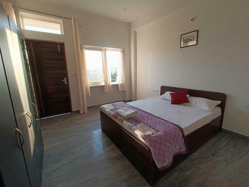 Apartamento Oyo Home 84939 Choudhary White House