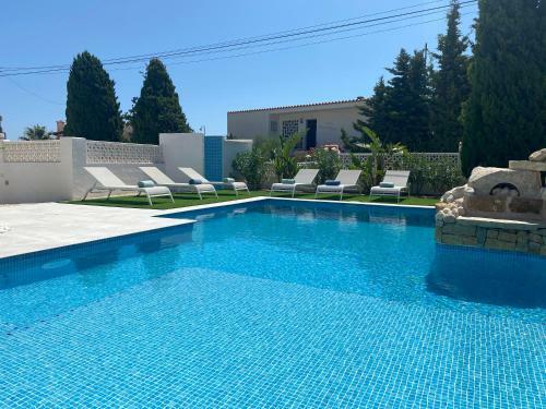 Gorgeous Newly Renovated Villa In Calpe