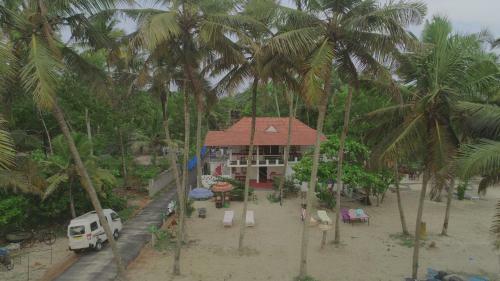 Marari Praise Beachfront Homestay