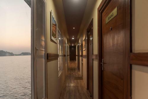 Riverbourne Cruise