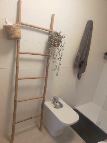 Apartamento Roques Daurades III - Jardin Privado