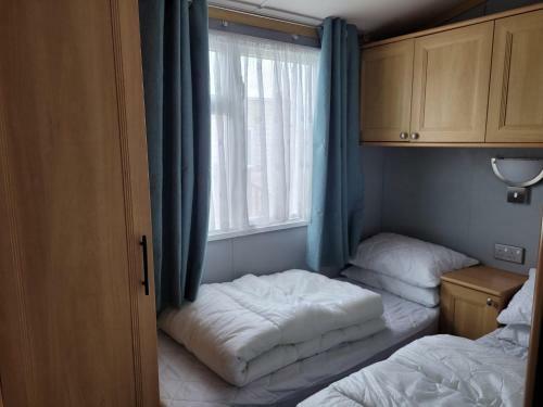 Apartamento 4 Berth Central Heated The Chase (debut)