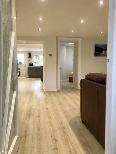 Tomnahurich Street House - 5 Pax