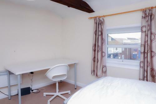 Apartamento Delightful 2bd Flat Near Lincoln City Centre