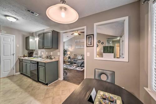 Charming Clarksville Home With Yard And Fire Pit!