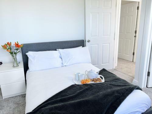 Modern Spacious 4-bed House In Porth Newquay