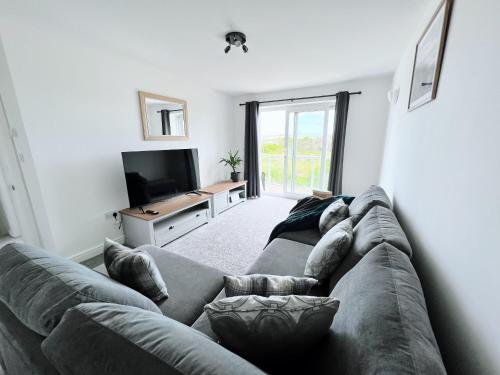 Modern Spacious 4-bed House In Porth Newquay