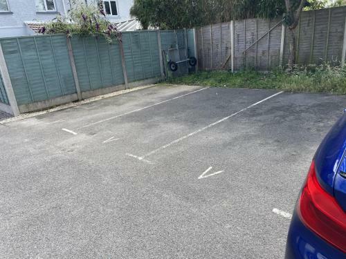 Beautiful 2 Bedroom House Seasisde Location