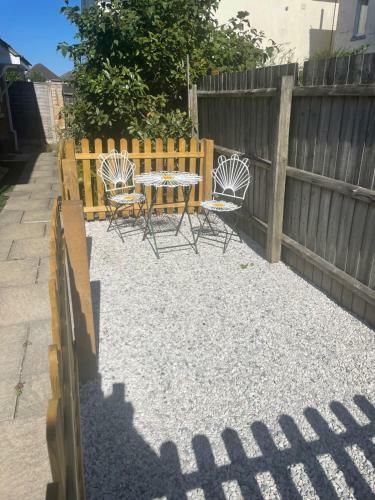 Beautiful 2 Bedroom House Seasisde Location