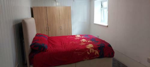 Lovely 3-bed Apartment In Parkgate Rotherham