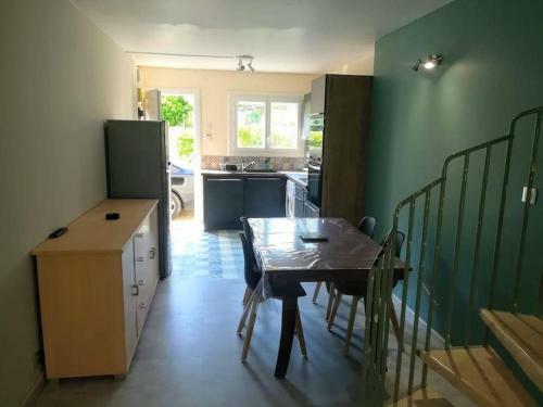 G�te Des Tamarins � Saint-pierre La Mer