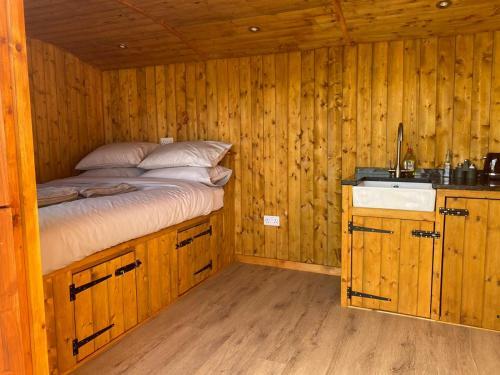 Vale View Glamping