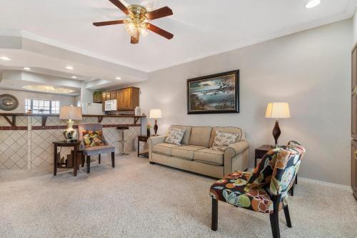 Legacy Walk-in