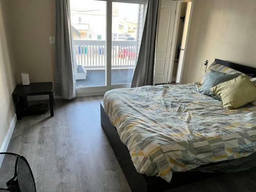 Apartamento The Posh Plum - Easiest Beach Vacation Condo