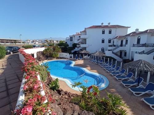 Lovely 2-bed Apartment In Amarilla Golf