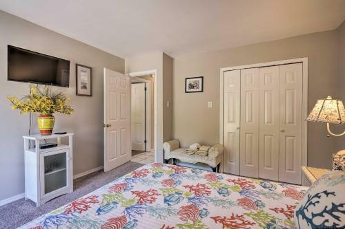 Brigantine Retreat With Balconies - Walk To Beach!