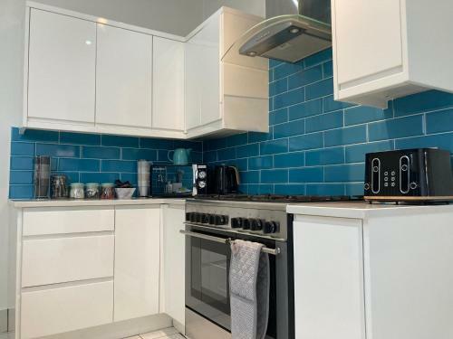Tynwald Beachside Town House, West Kirby By Rework Accommodation