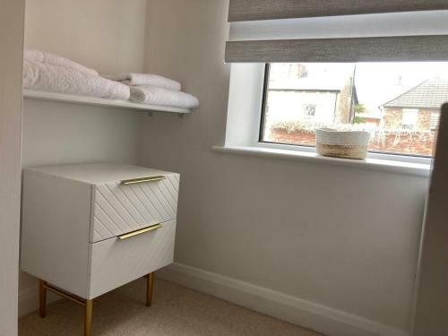 Tynwald Beachside Town House, West Kirby By Rework Accommodation