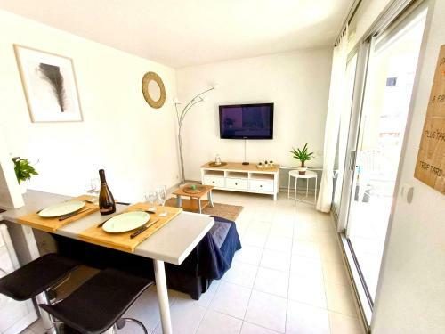 Apartamento 2p 42m� Terrasse / Piscine / Clim / Plage !