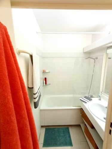Apartamento 2p 42m� Terrasse / Piscine / Clim / Plage !