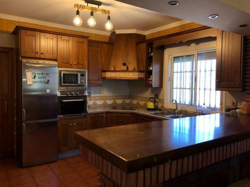 Agradable Casa Rural Con Piscina En La Vi�uela
