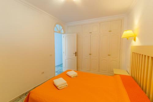 Lovely Fourth Floor Ocean View Lago Apartment