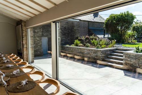 The Half-arc Of Padstow