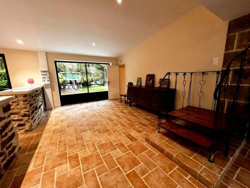 Villa De 8 Chambres Avec Piscine Privee Jacuzzi Et Wifi A Langoat