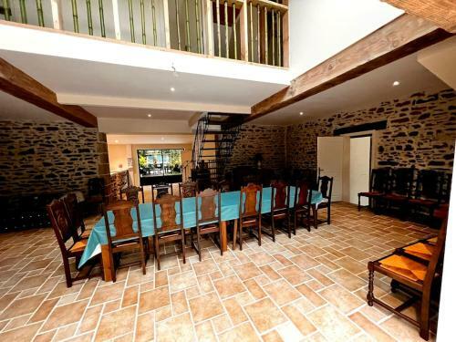 Villa De 8 Chambres Avec Piscine Privee Jacuzzi Et Wifi A Langoat
