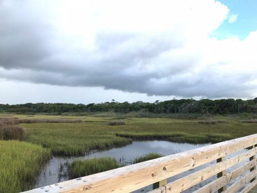 Cottage By The Sea: Pagnotto Shellback House