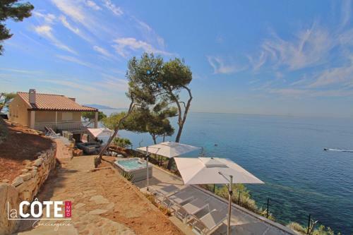 Magnifique Villa Sur L'eau