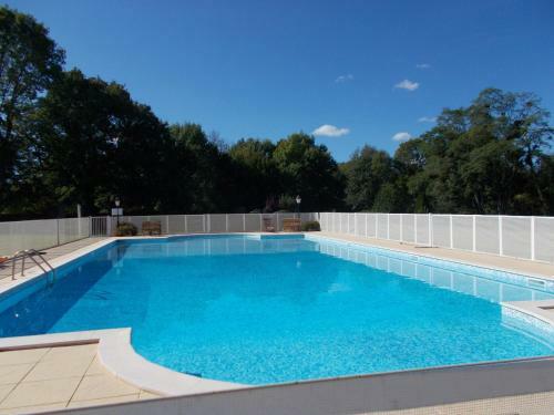 Immaculate 1-bed Apartment In Les Forges