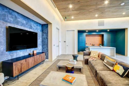 Apartamento New! Luxury Downtown Austin Rainey St. Lake View!